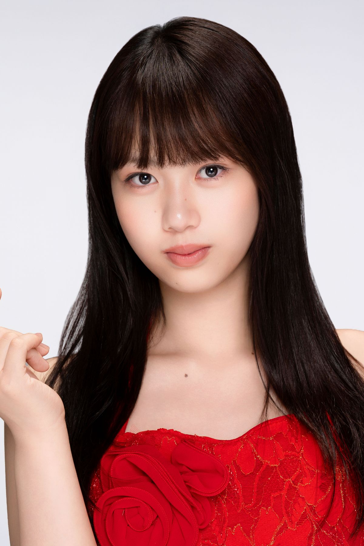瑞生みゆ 赤衣装